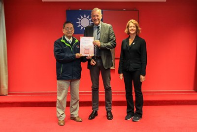 Bruno Kaufmann is the First International INGO Consultant to Receive Appointment from Taichung City Government