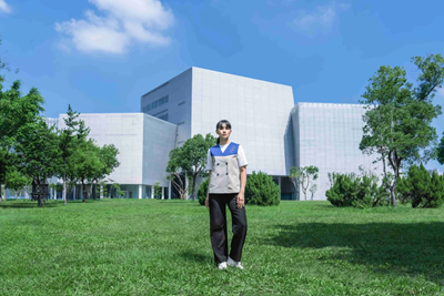 Taichung Green Museumbrary collaborates with Apu Jan to design exclusive staff uniforms.