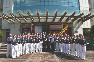 The Fire Bureau of Taichung City Government and Tzu Chi Central Region Hexin Disaster Response Center-Central Region Tzu Chi Police Association hold a logistics care vehicle observation and exchange activity