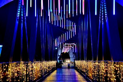 Describing text: Shihgang Shihshueike River Colorful Art Festival – Lantern Festival in Taichung