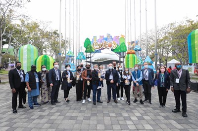Envoys from 13 countries in Taiwan and international media deeply impressed by the 2022 Central Taiwan Lantern Festival