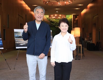 Famous Japanese architect Kengo Kuma visited Mayor Lu-The mayor declared her determination to build Taichung Arena.